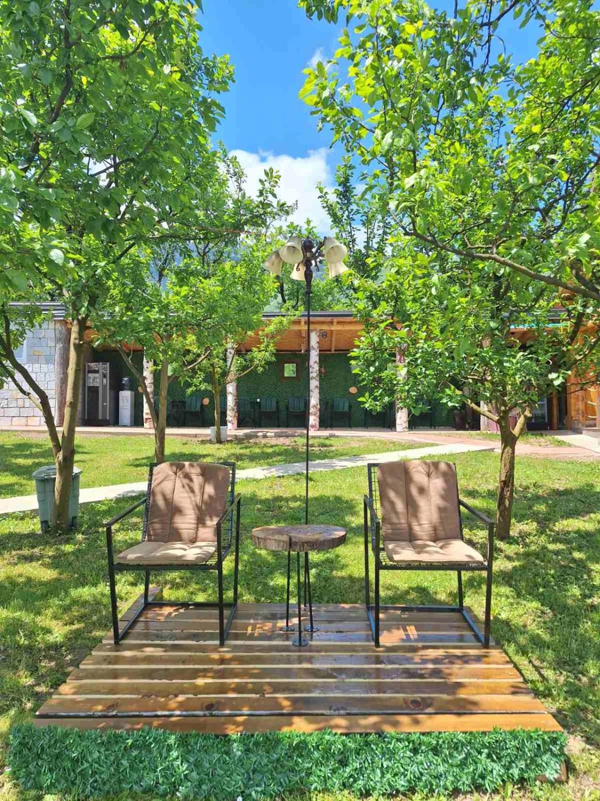 Holiday Bungalows & Food Plav Exterior foto